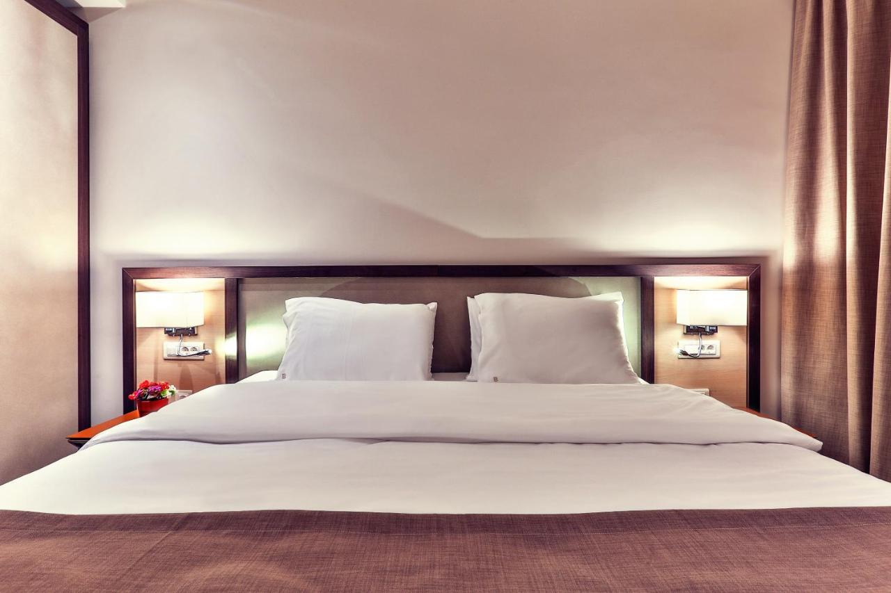 Hotel Bono Будва Екстер'єр фото